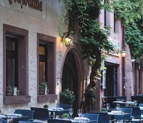 Kreuzblume & Weinstube 3*